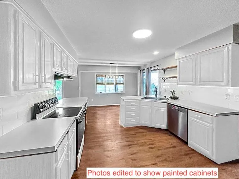 Goddard, Kansas 67052, United States, 4 Bedrooms Bedrooms, ,3 BathroomsBathrooms,Residential,Pending,41243