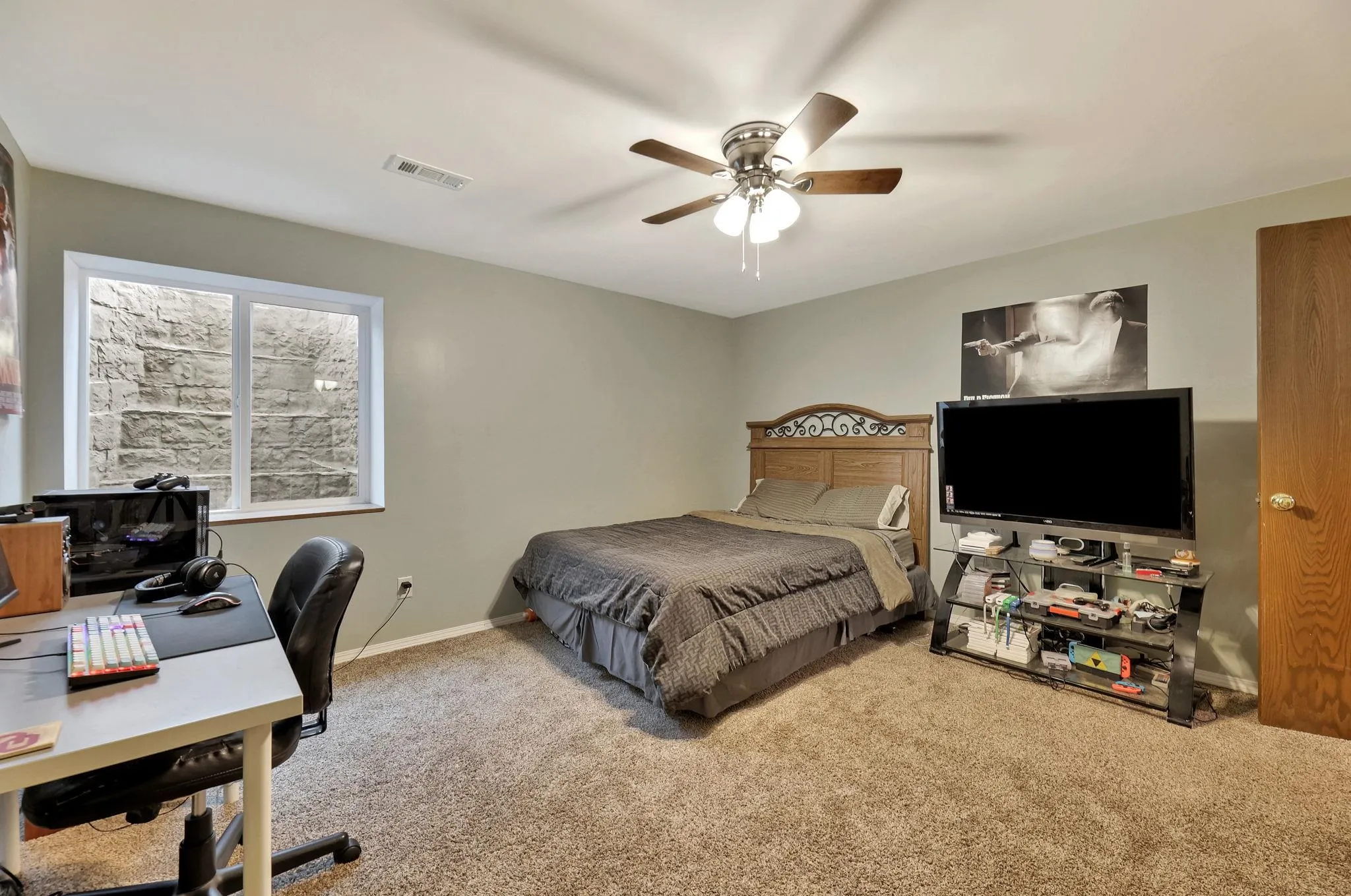 Goddard, Kansas 67052, United States, 4 Bedrooms Bedrooms, ,3 BathroomsBathrooms,Residential,Pending,41243