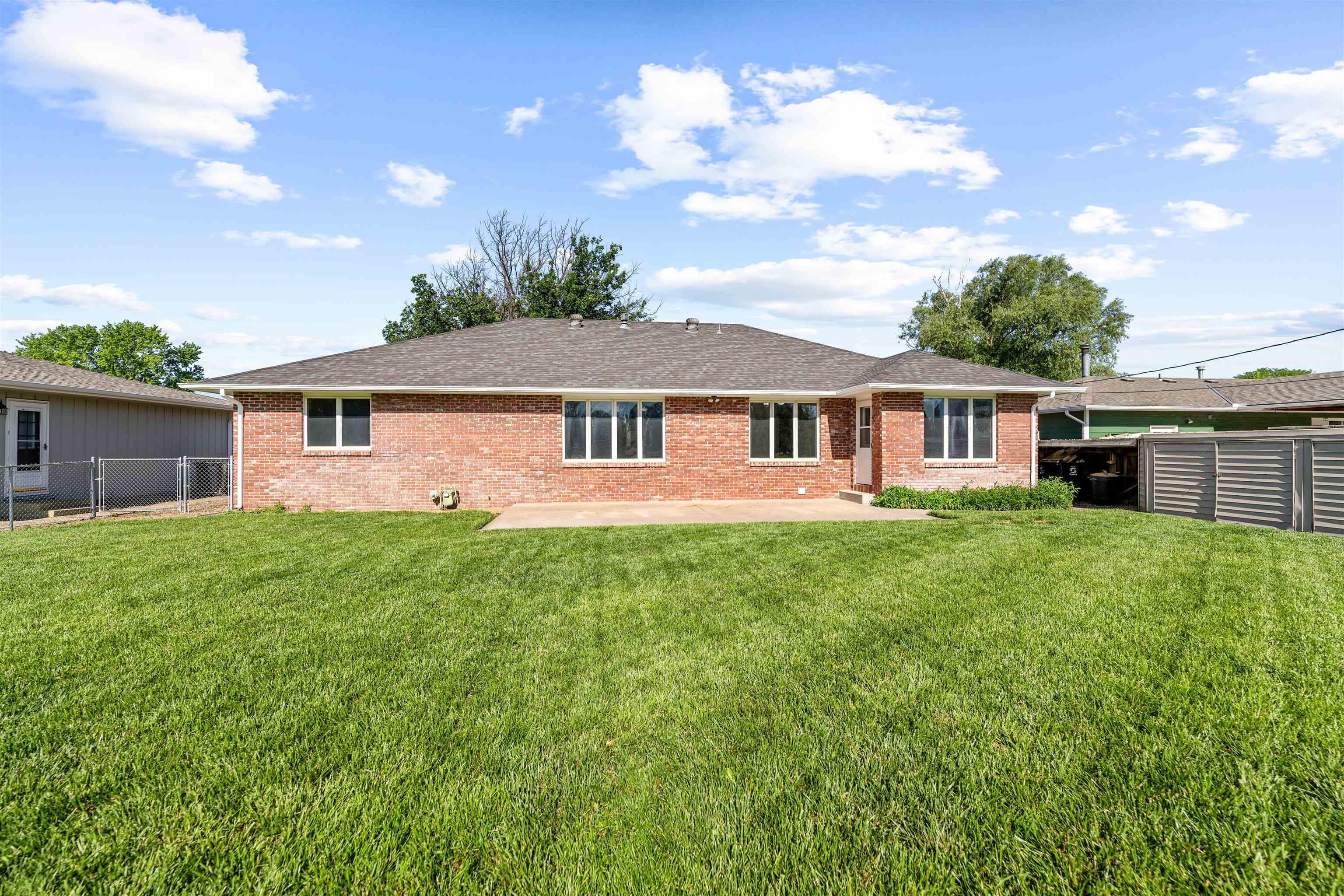 2805 Linda Ln, Salina, Kansas image 24