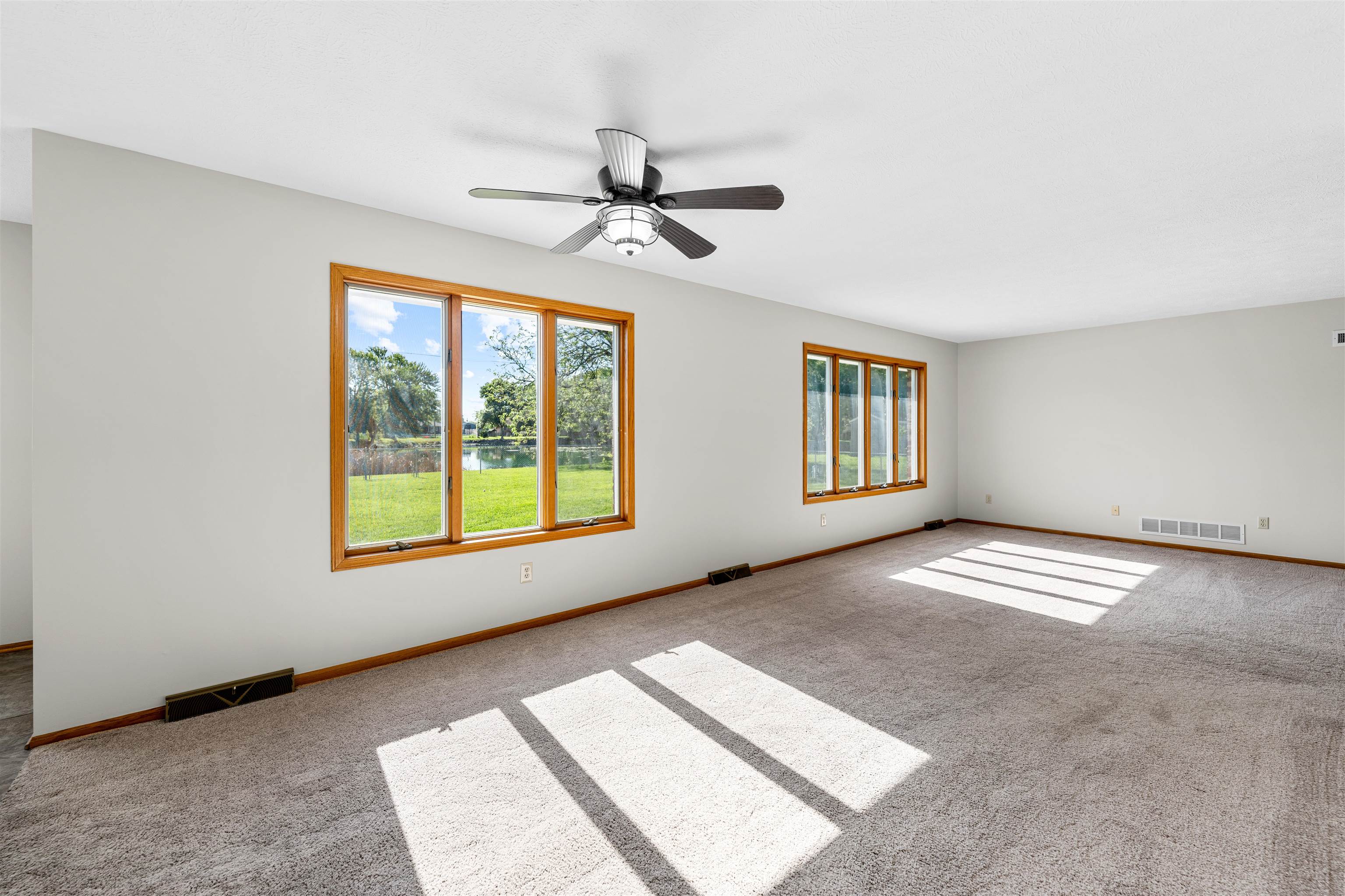 2805 Linda Ln, Salina, Kansas image 5