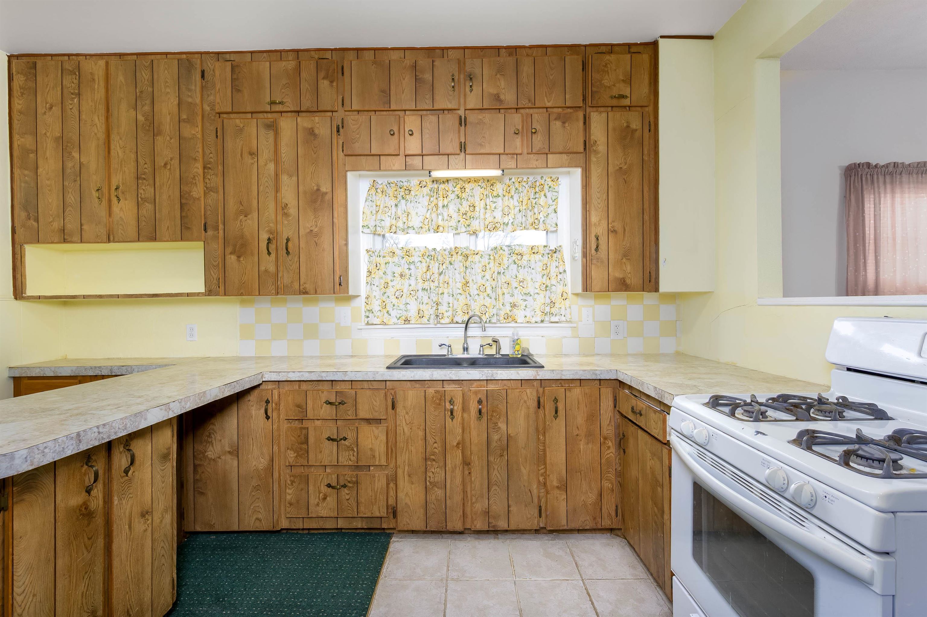 319 N Orchard St, El Dorado, Kansas image 16