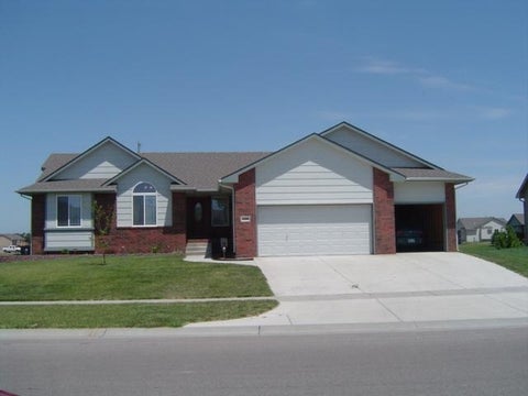 Homes For Sale - 6408 W 34th St<br/> Sedgwick County, Wichita, KS 67205