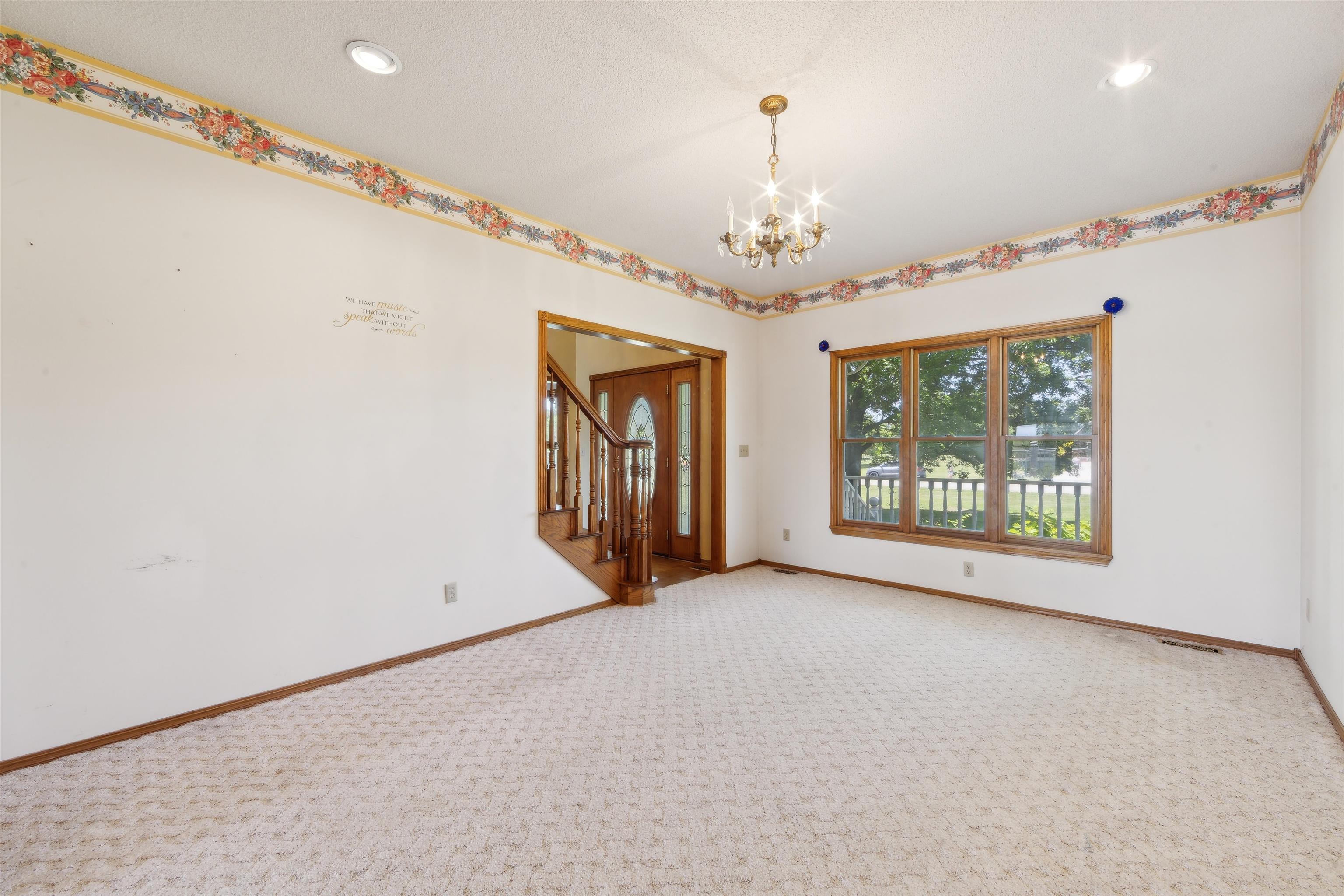 7570 SW Cedar Ln, Augusta, Kansas image 7