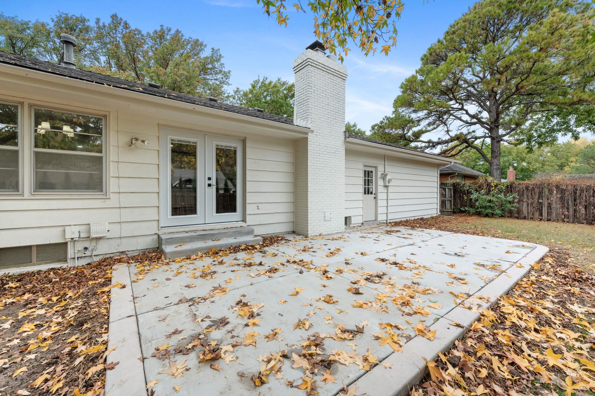 212 N Post Oak Rd, Wichita, Kansas image 33