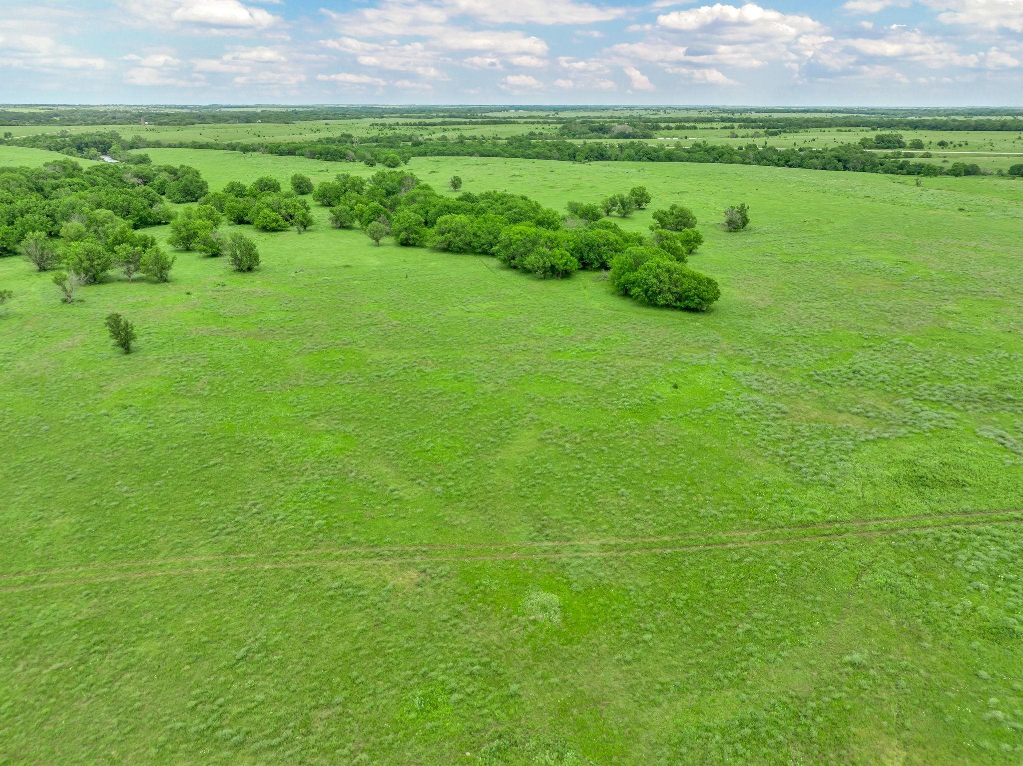 00 Us 400, Leon, Kansas image 12