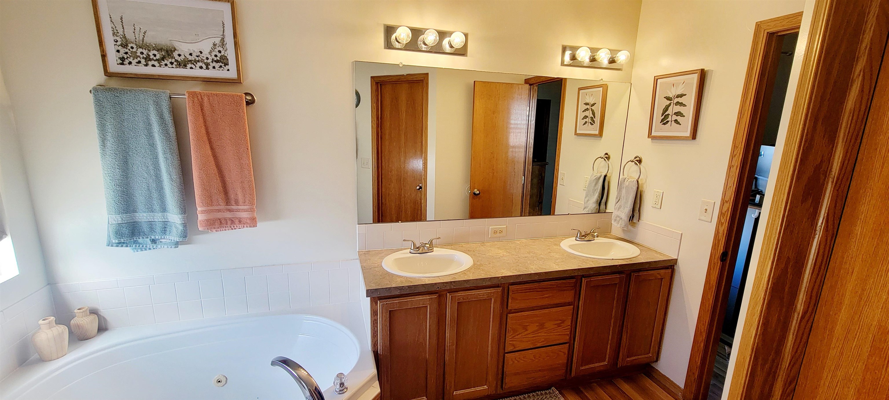 1317 E Hurley St, Haysville, Kansas image 12