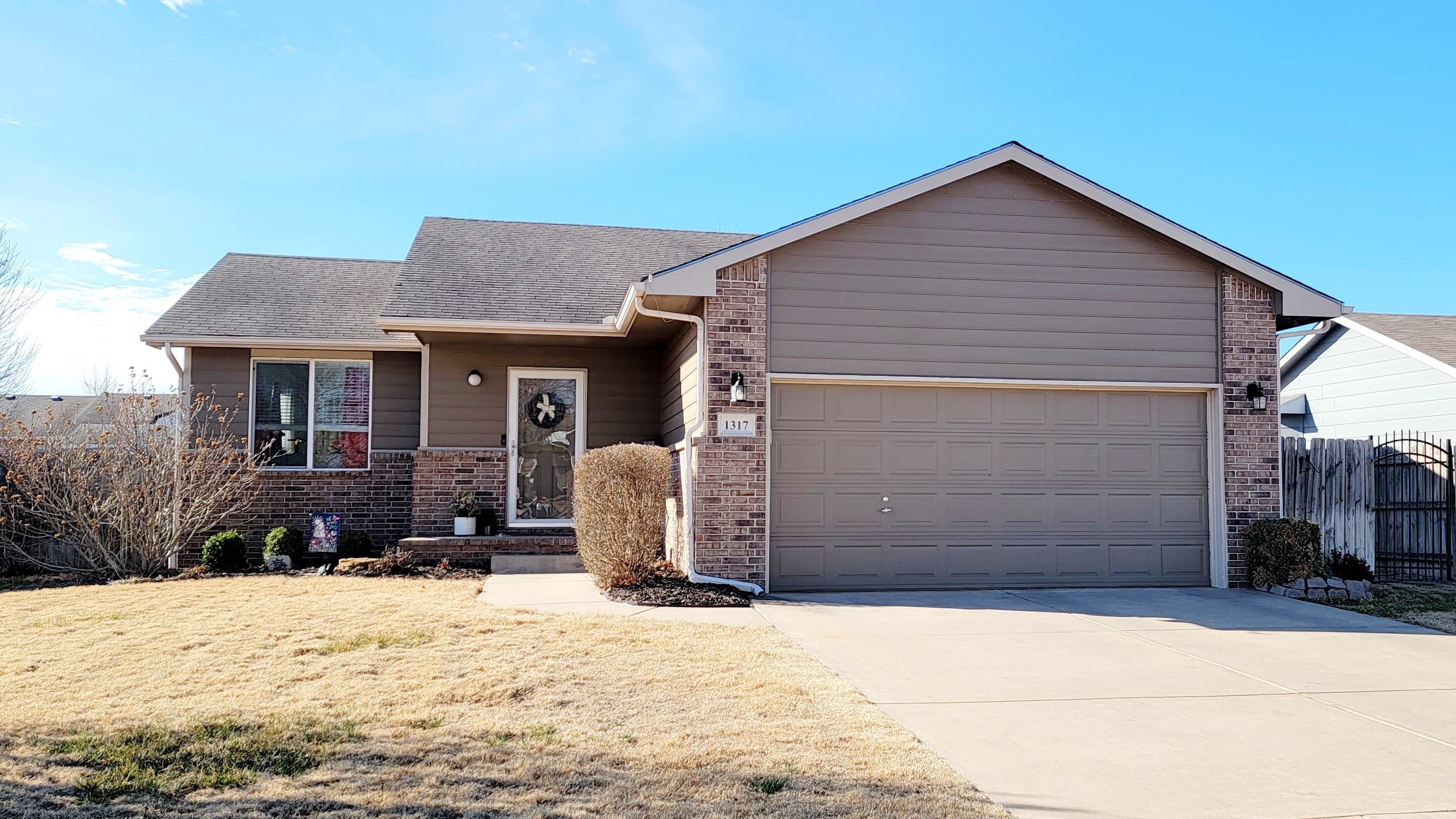 1317 E Hurley St, Haysville, Kansas image 1
