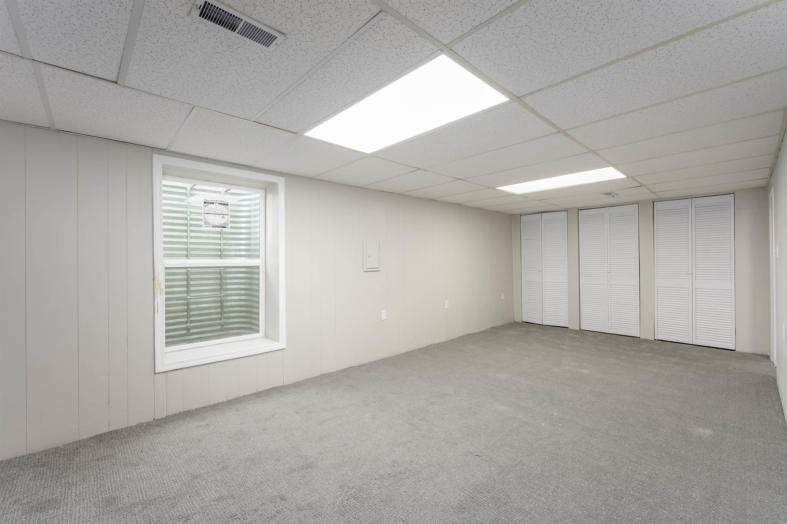 1658 S Edgemoor St, Wichita, Kansas image 12