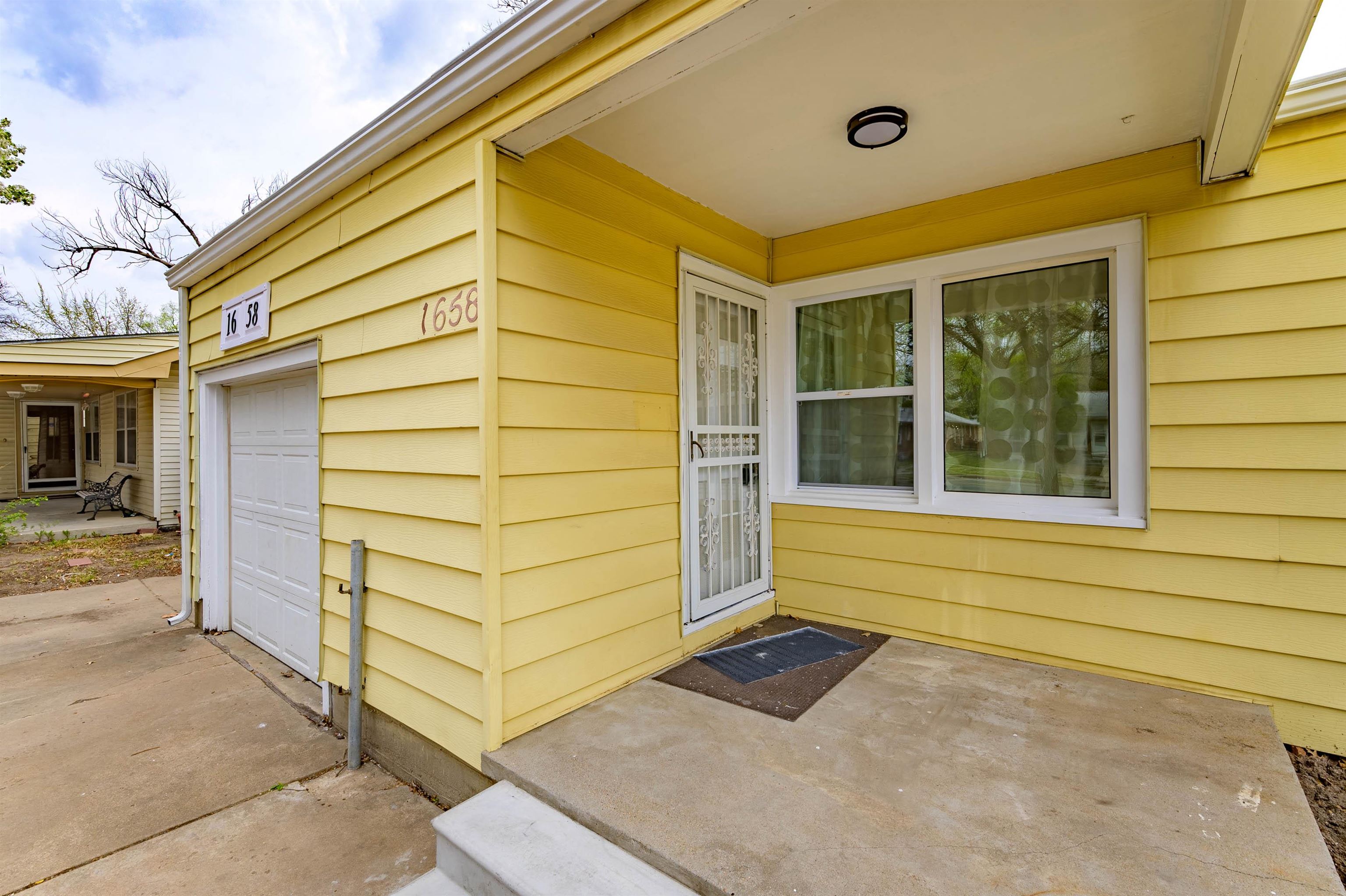1658 S Edgemoor St, Wichita, Kansas image 19