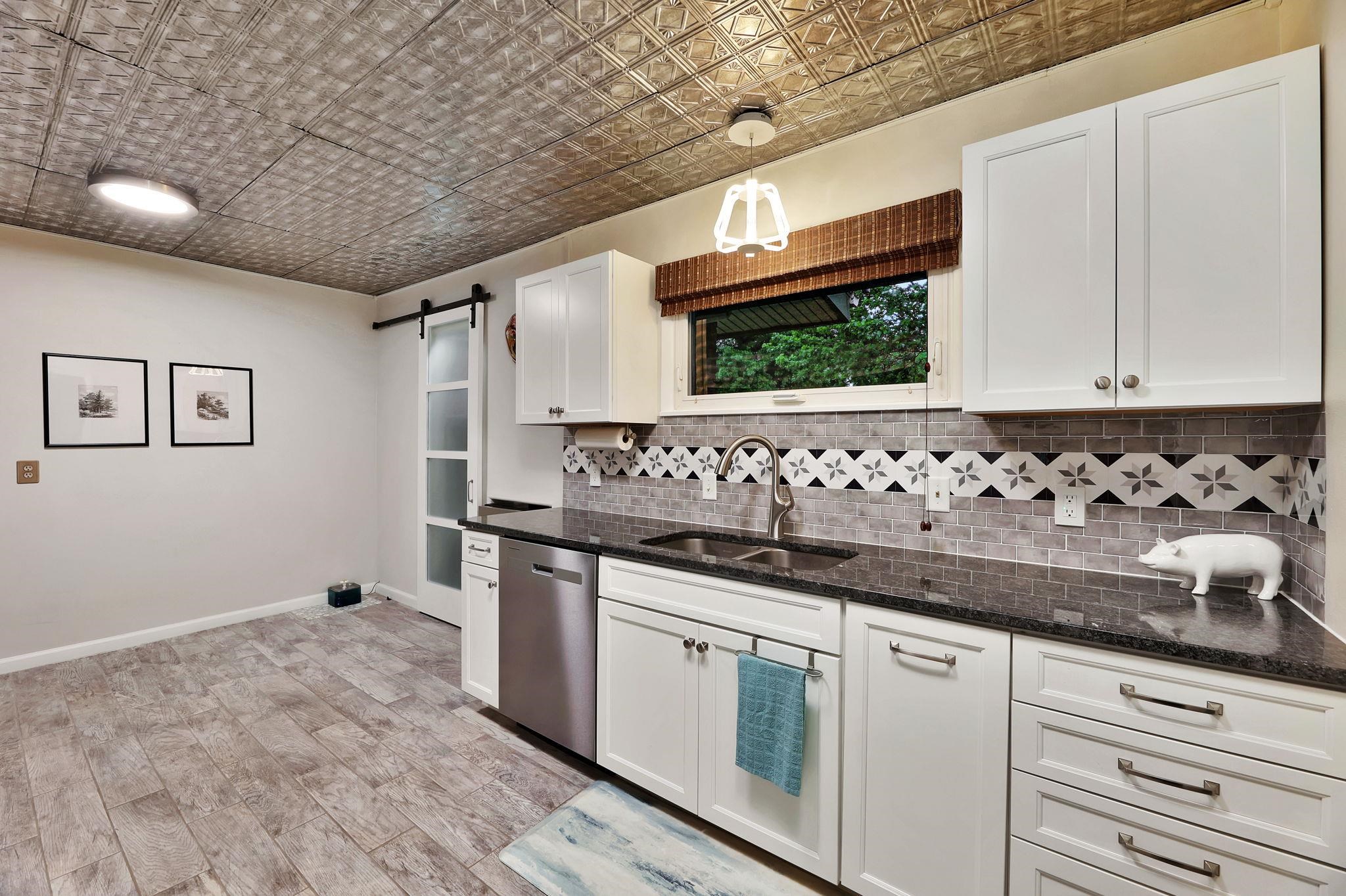 1143 N Pinecrest St, Wichita, Kansas image 13