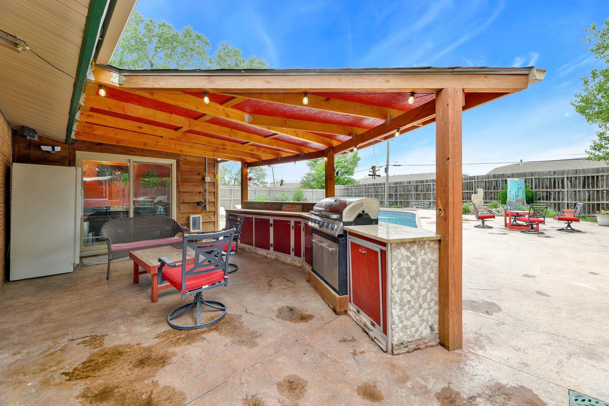 1143 N Pinecrest St, Wichita, Kansas image 28