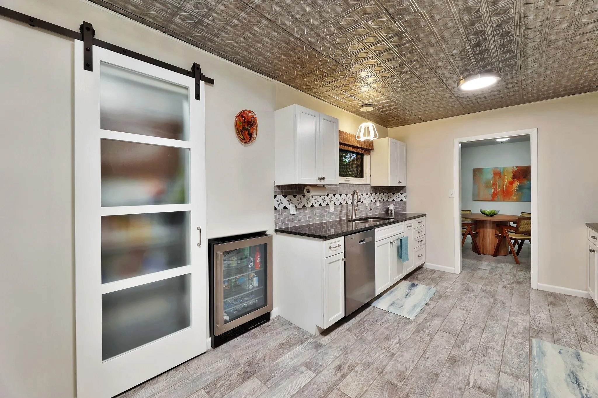 Wichita, Kansas 67208, United States, 3 Bedrooms Bedrooms, ,2 BathroomsBathrooms,Residential,Pending,120595