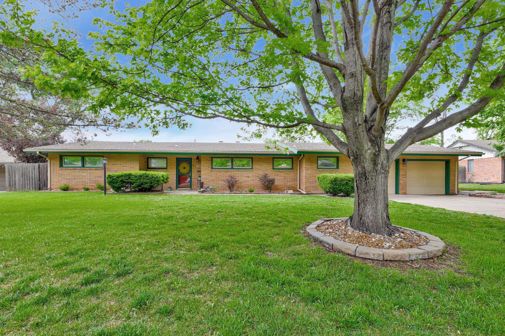1143 N Pinecrest St, Wichita, Kansas image 1