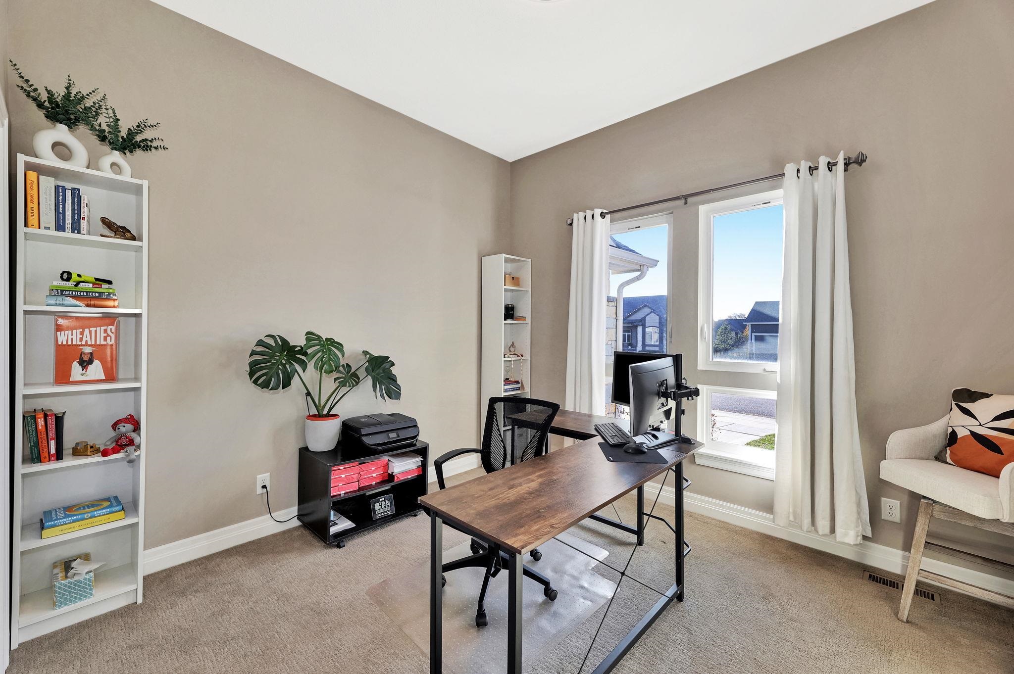 Andover, Kansas 67002, United States, 5 Bedrooms Bedrooms, ,3 BathroomsBathrooms,Residential,Pending,67944