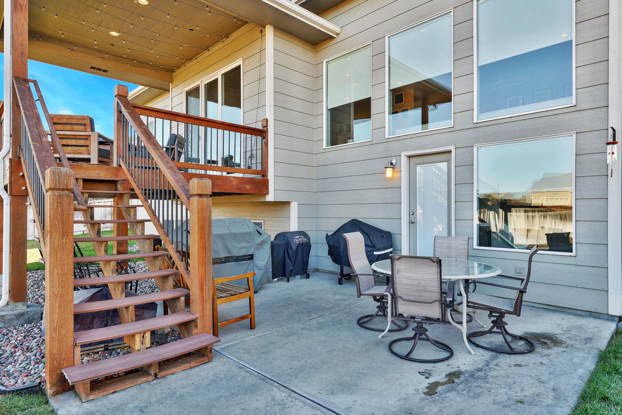 Andover, Kansas 67002, United States, 5 Bedrooms Bedrooms, ,3 BathroomsBathrooms,Residential,Pending,67944