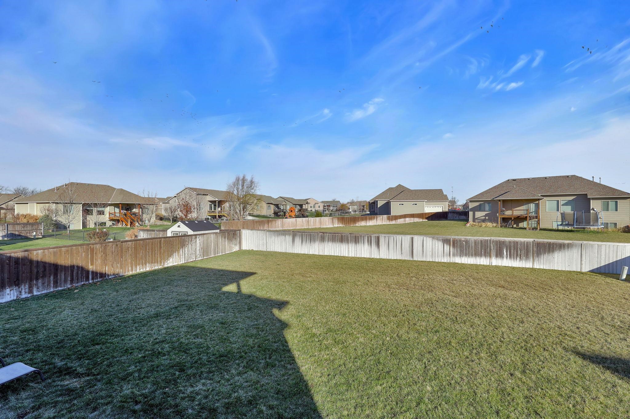 Andover, Kansas 67002, United States, 5 Bedrooms Bedrooms, ,3 BathroomsBathrooms,Residential,Pending,67944