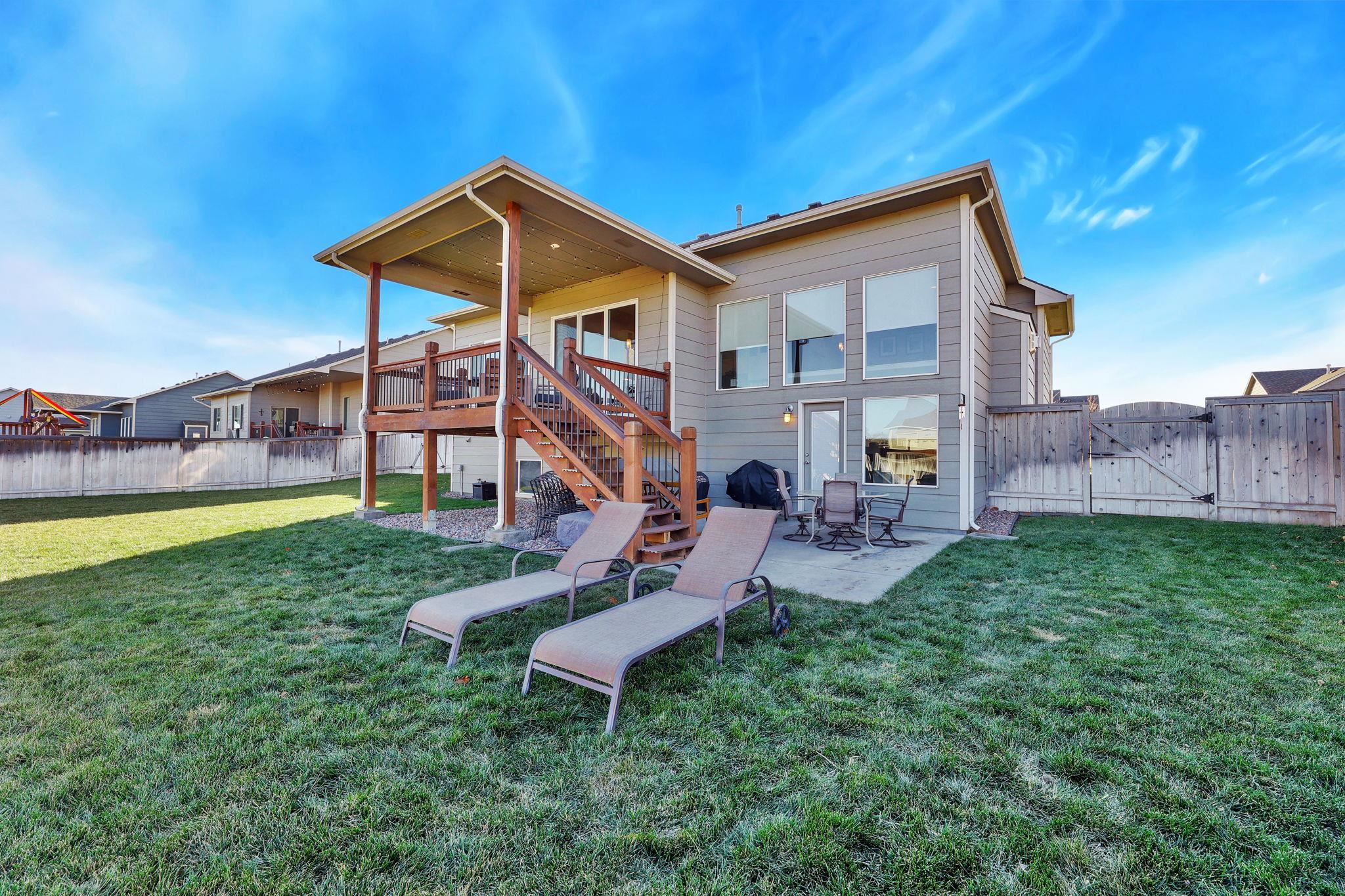 Andover, Kansas 67002, United States, 5 Bedrooms Bedrooms, ,3 BathroomsBathrooms,Residential,Pending,67944