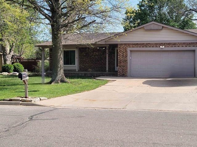 619 W Allison St, Andover, Kansas image 1