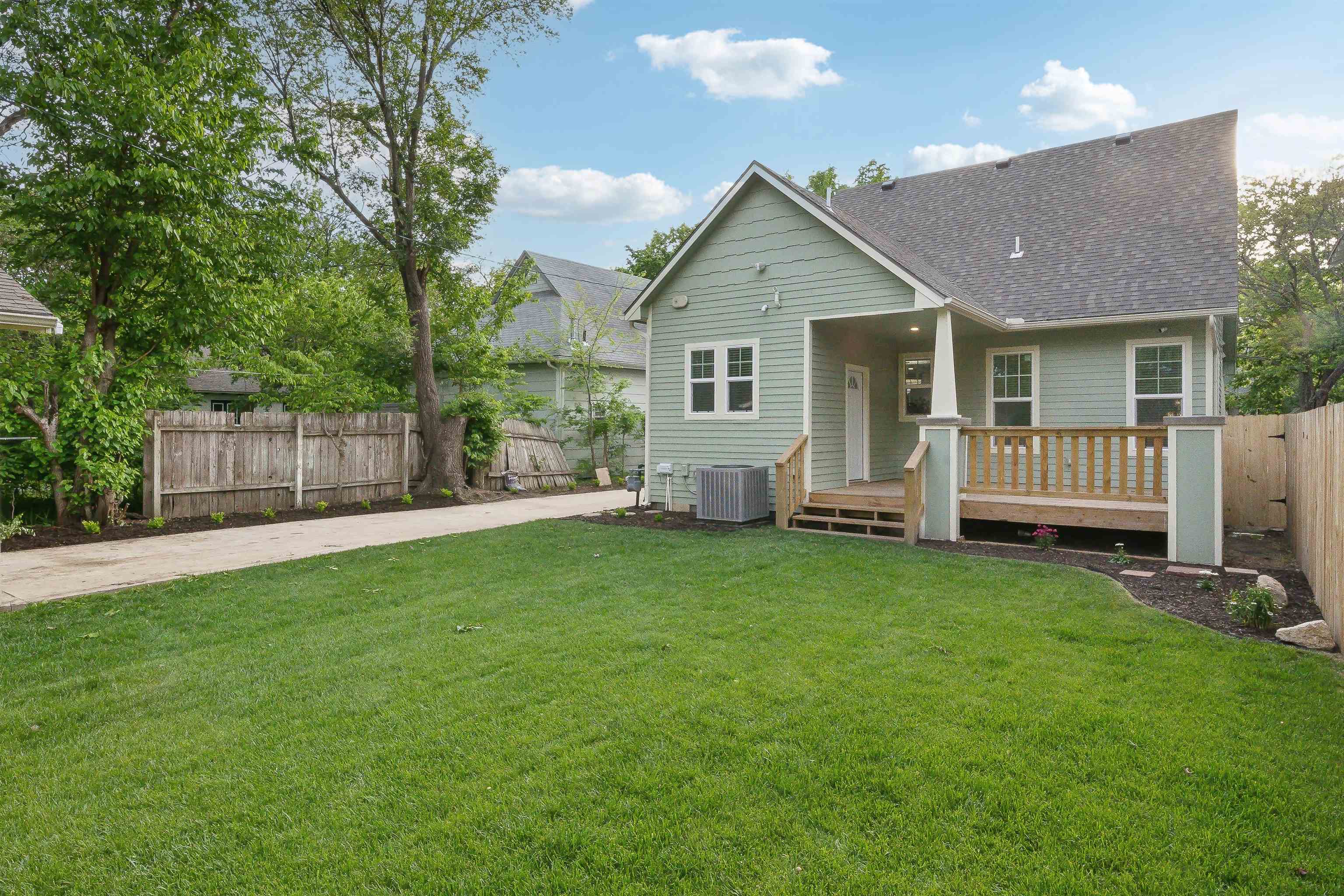 1024 N Lewellen St, Wichita, Virginia image 26