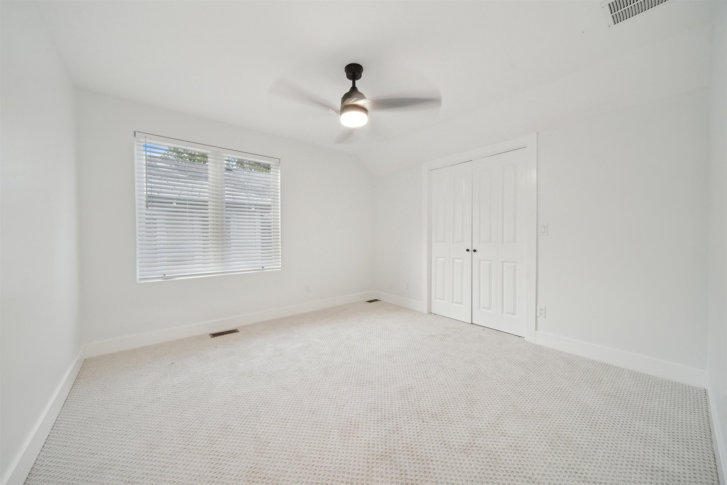 1024 N Lewellen St, Wichita, Virginia image 24