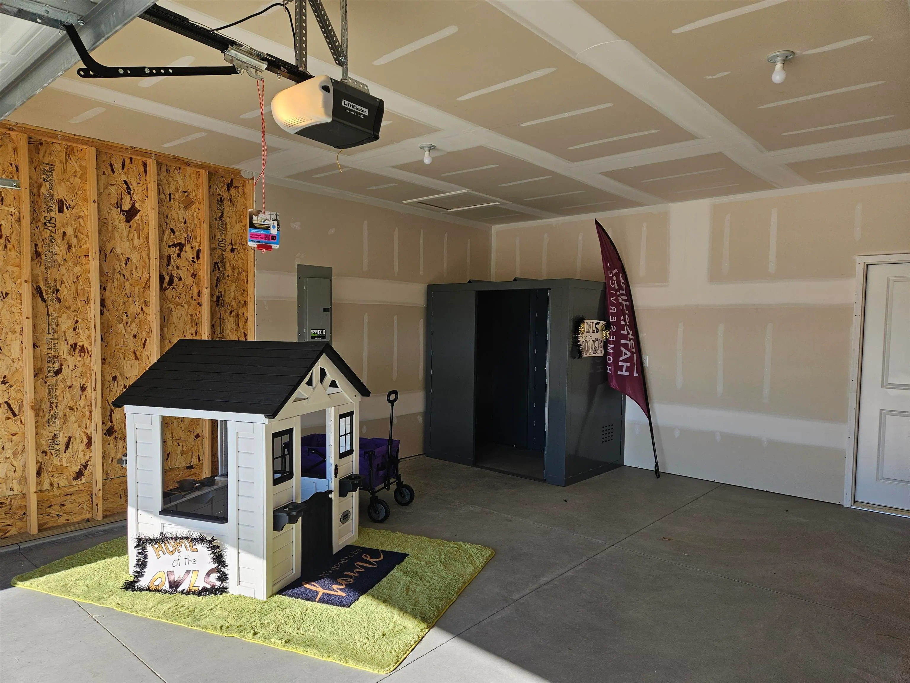 Garden Plain, Kansas 67050, United States, 3 Bedrooms Bedrooms, ,2 BathroomsBathrooms,Residential,Active,47190