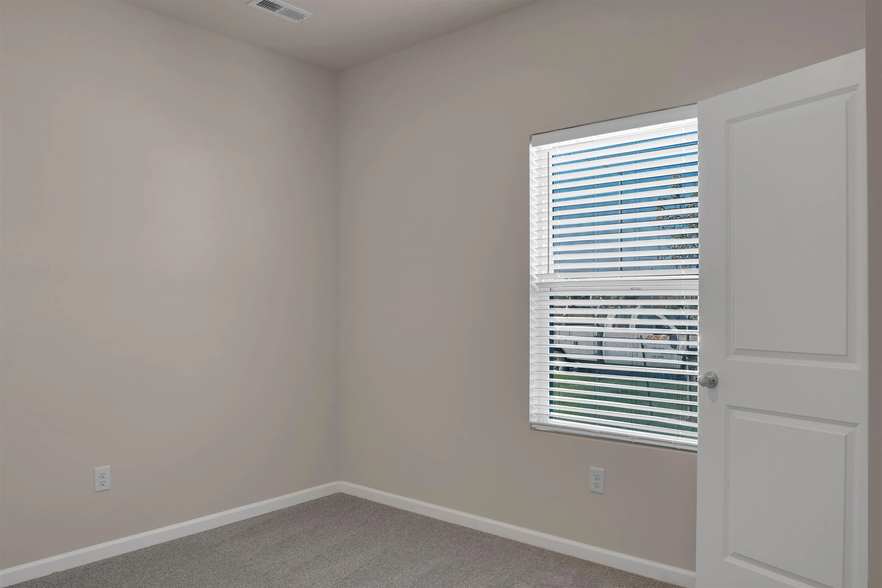 Garden Plain, Kansas 67050, United States, 3 Bedrooms Bedrooms, ,2 BathroomsBathrooms,Residential,Active,47190