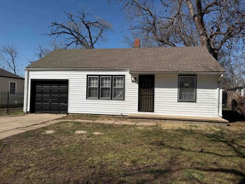 Homes For Sale - 1722 E 22nd St N St<br/> Sedgwick County, Wichita, KS 67219