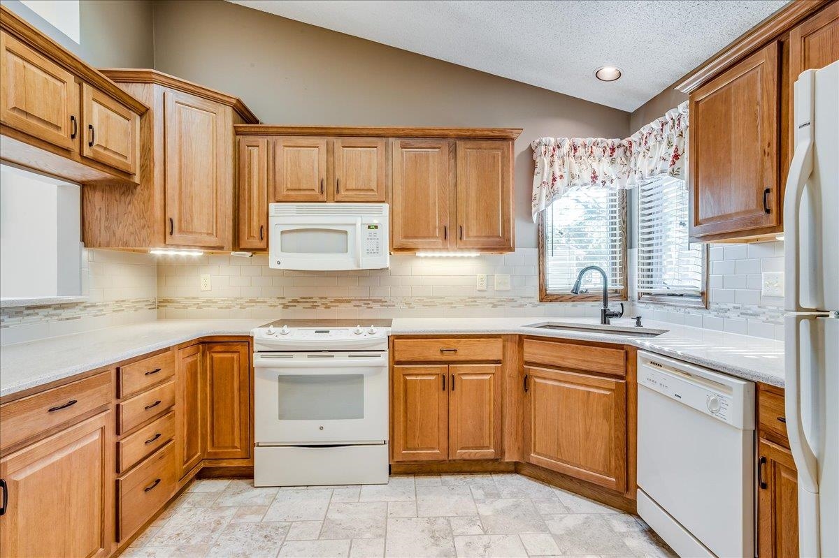 9111 W 21st St N, Unit #82 St, Wichita, Kansas image 9