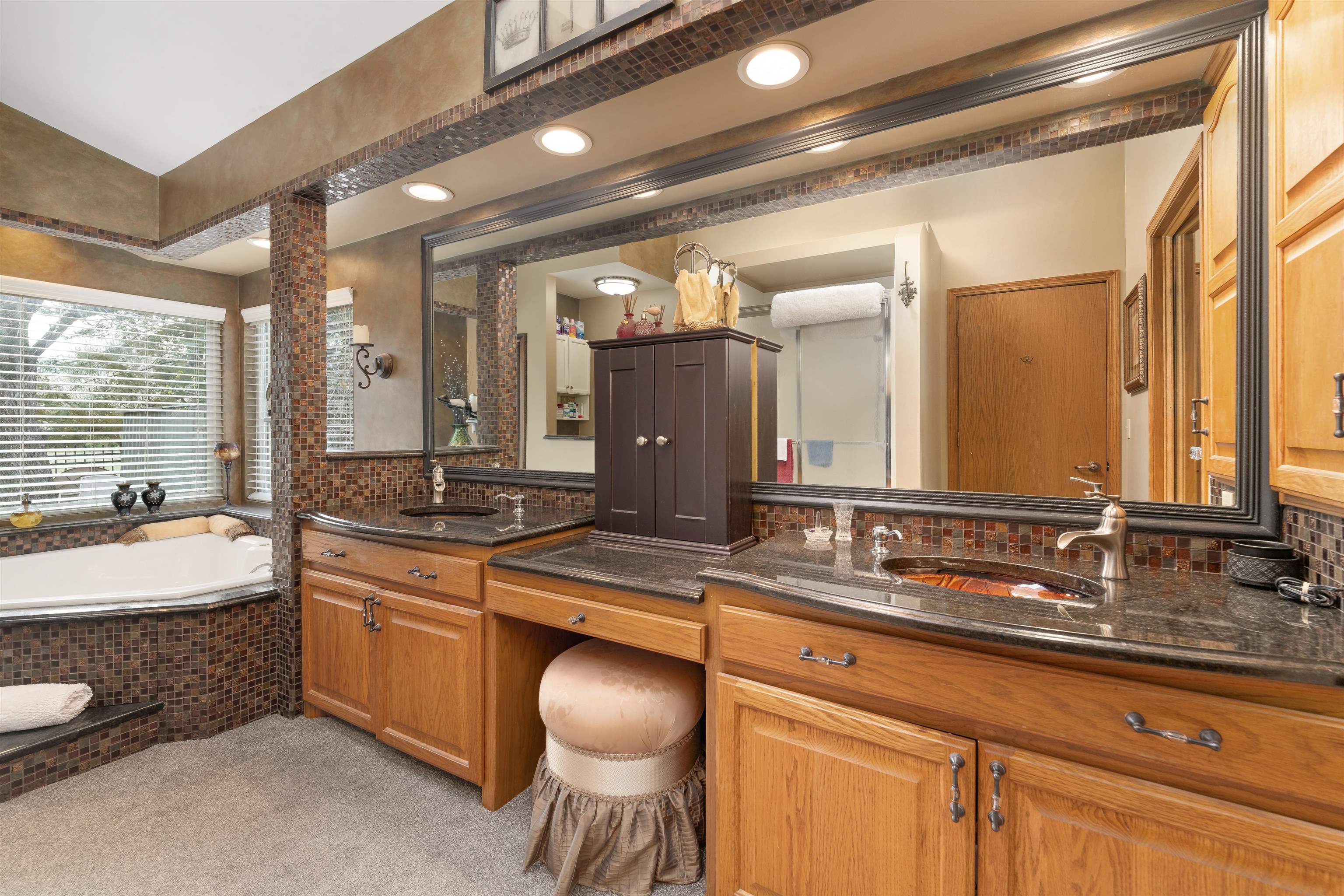 648 N Broadview Ln, Andover, Kansas image 21