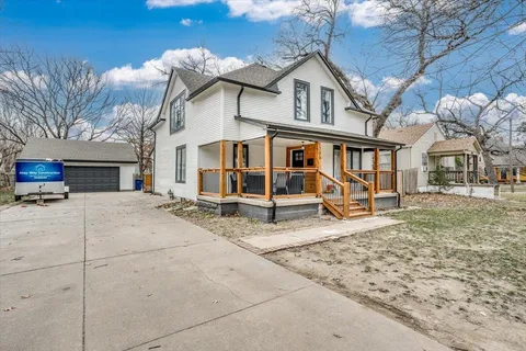 1206 N Forest Ave, Wichita, KS MLS: 652453