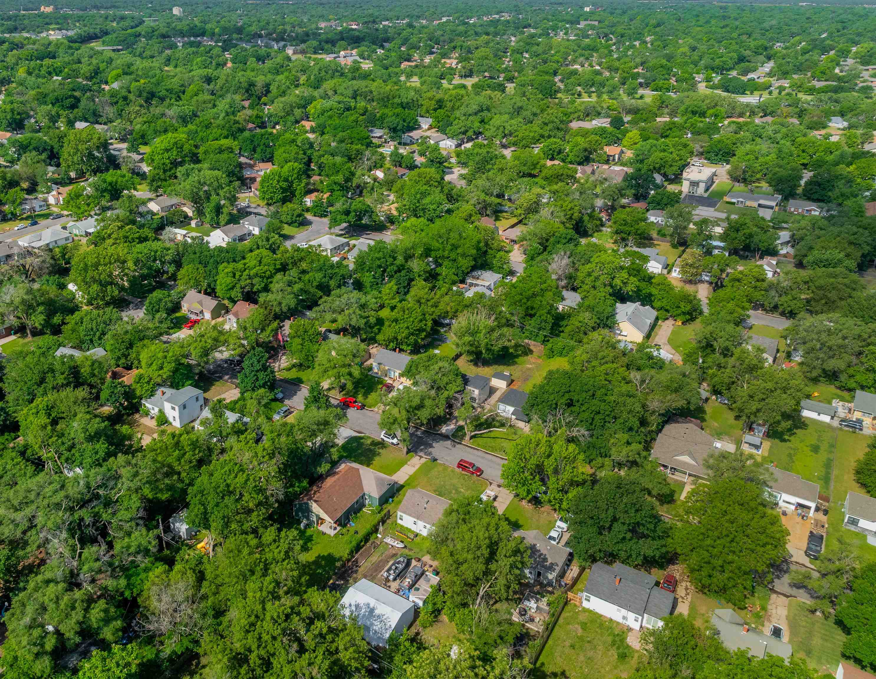 1831 N Litchfield St, Wichita, Kansas image 32