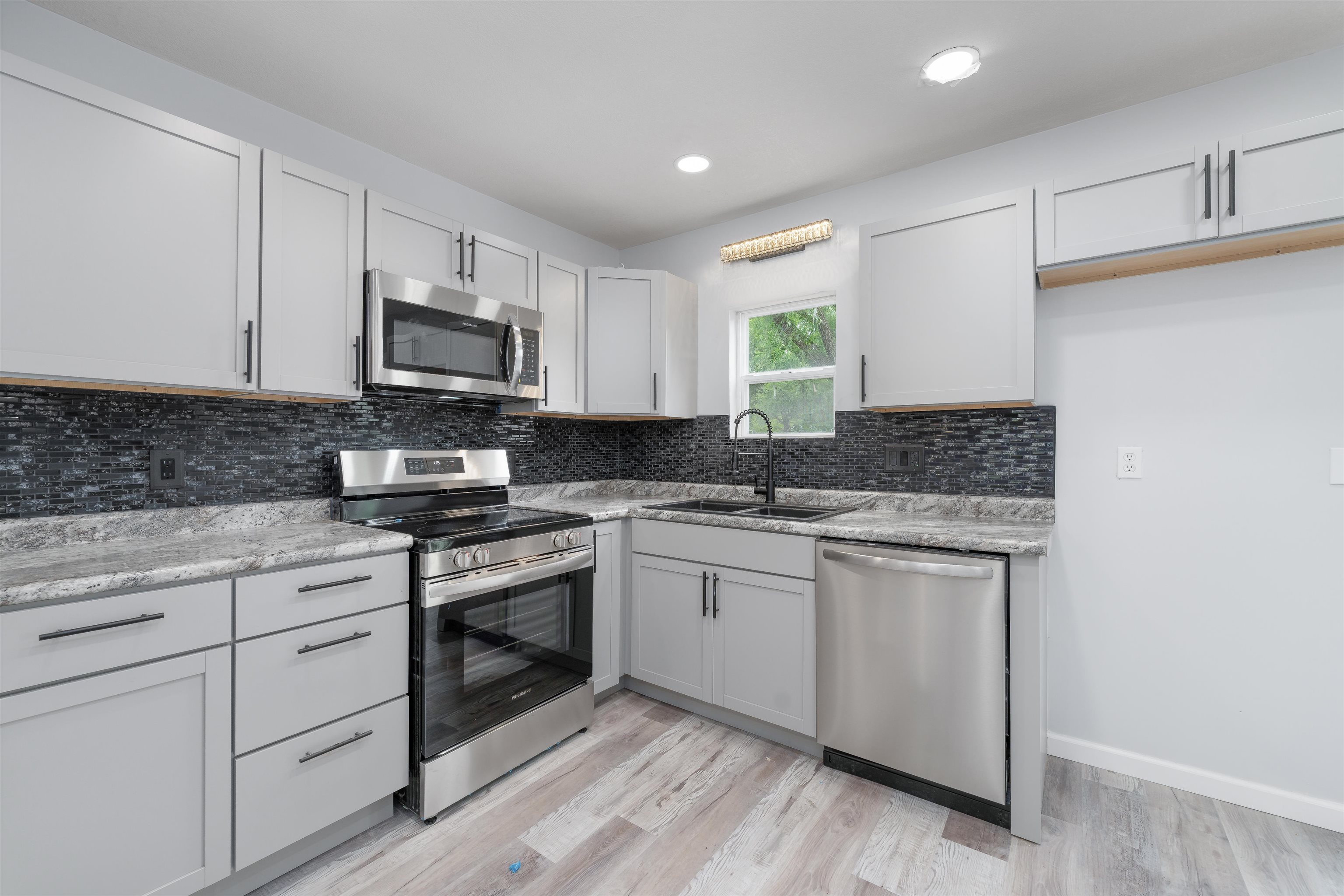 1831 N Litchfield St, Wichita, Kansas image 11