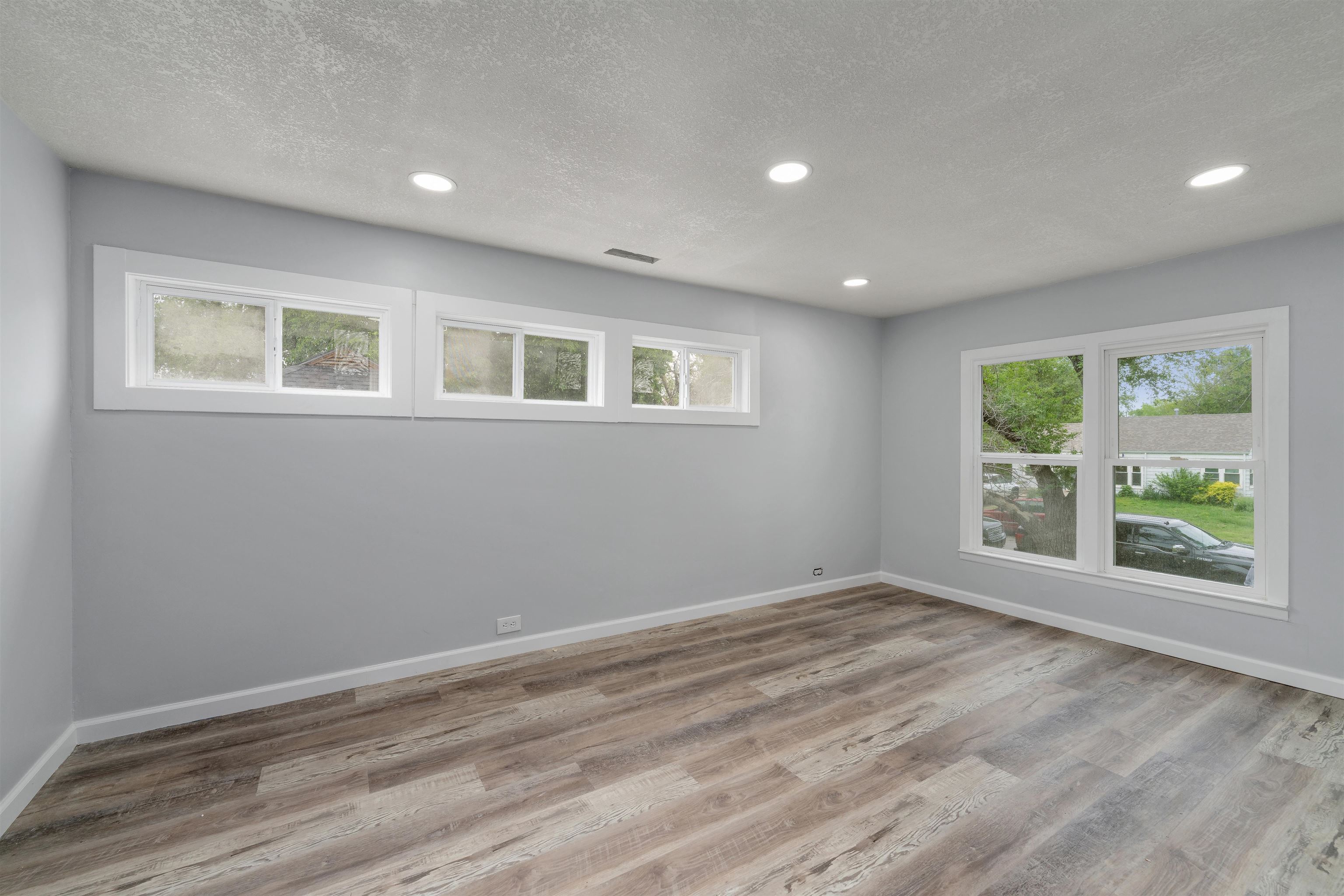 1831 N Litchfield St, Wichita, Kansas image 23