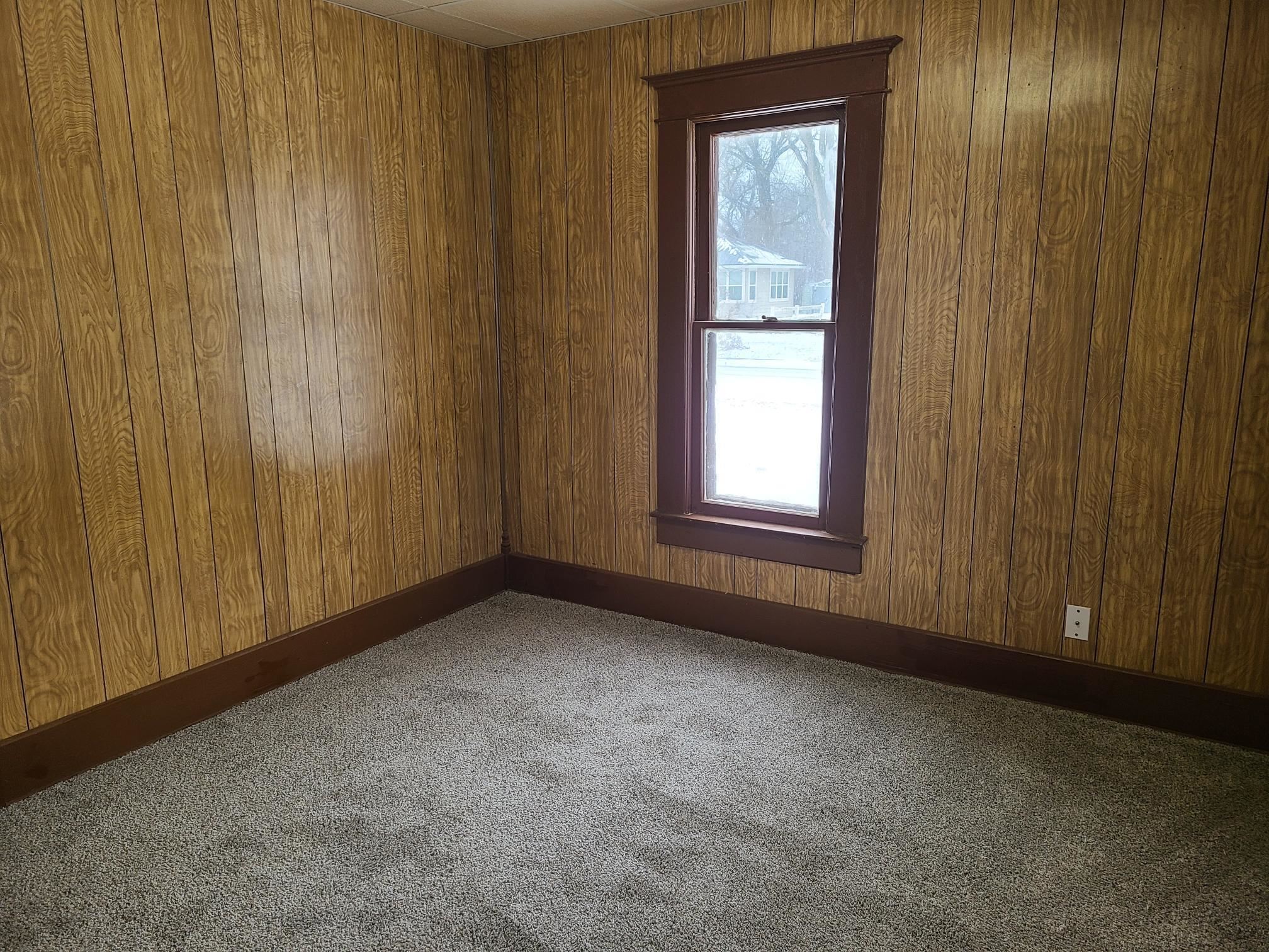 221 W 16th St, Harper, Kansas image 4