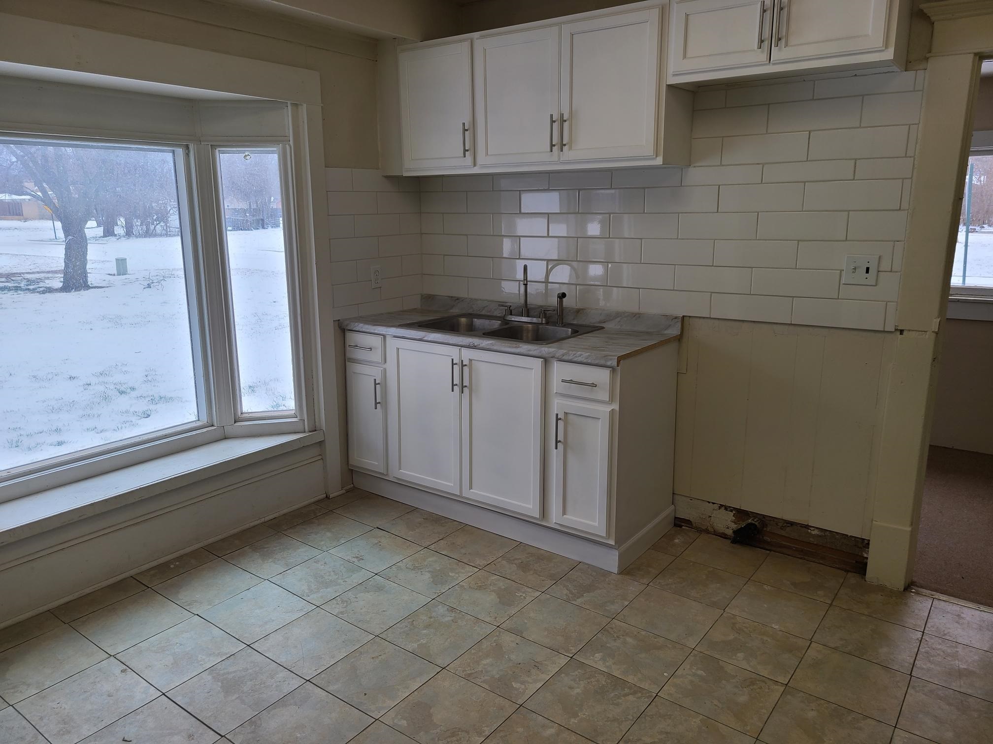 221 W 16th St, Harper, Kansas image 3