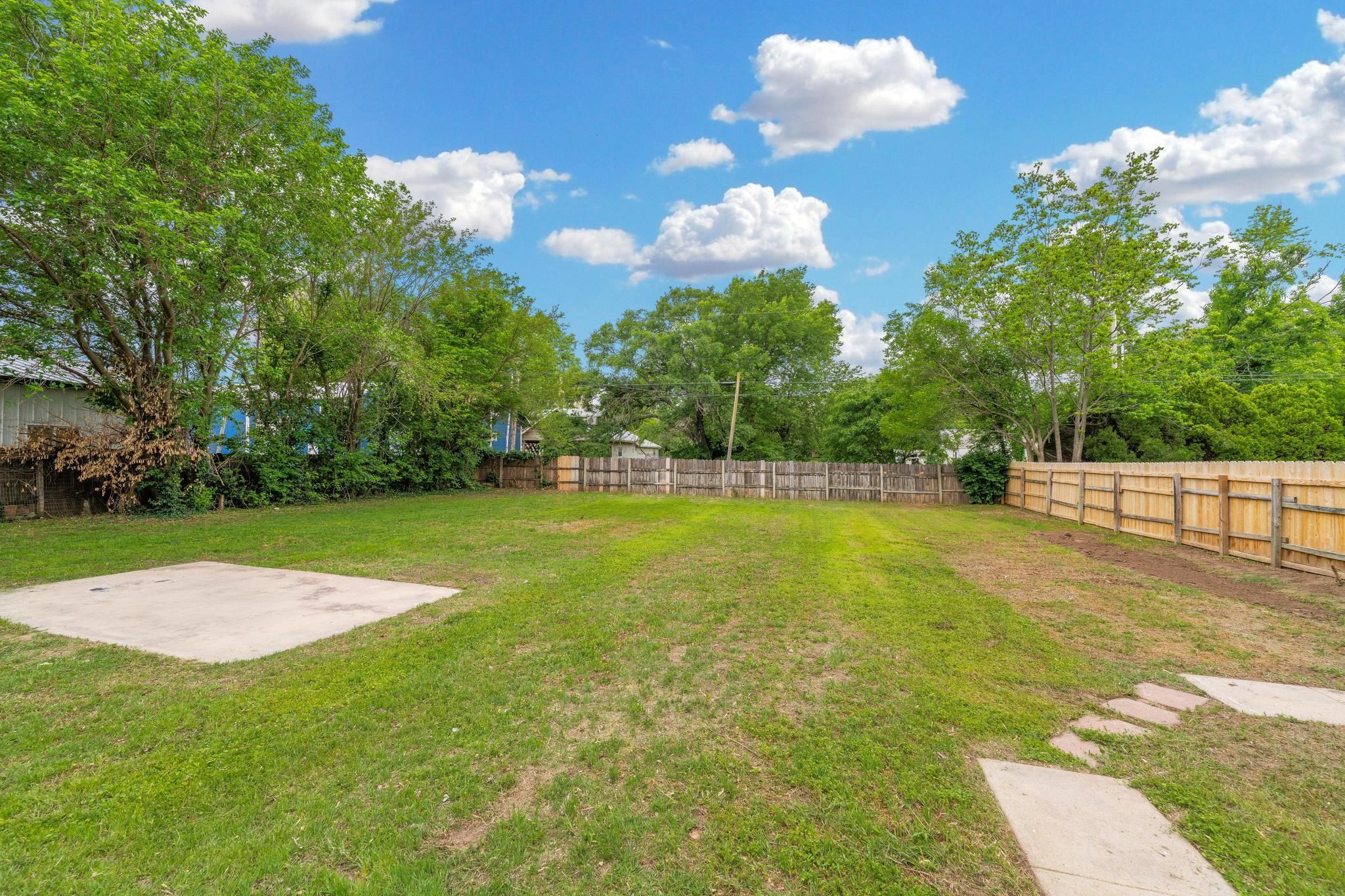 236 E 2nd Ave, Belle Plaine, Kansas image 23