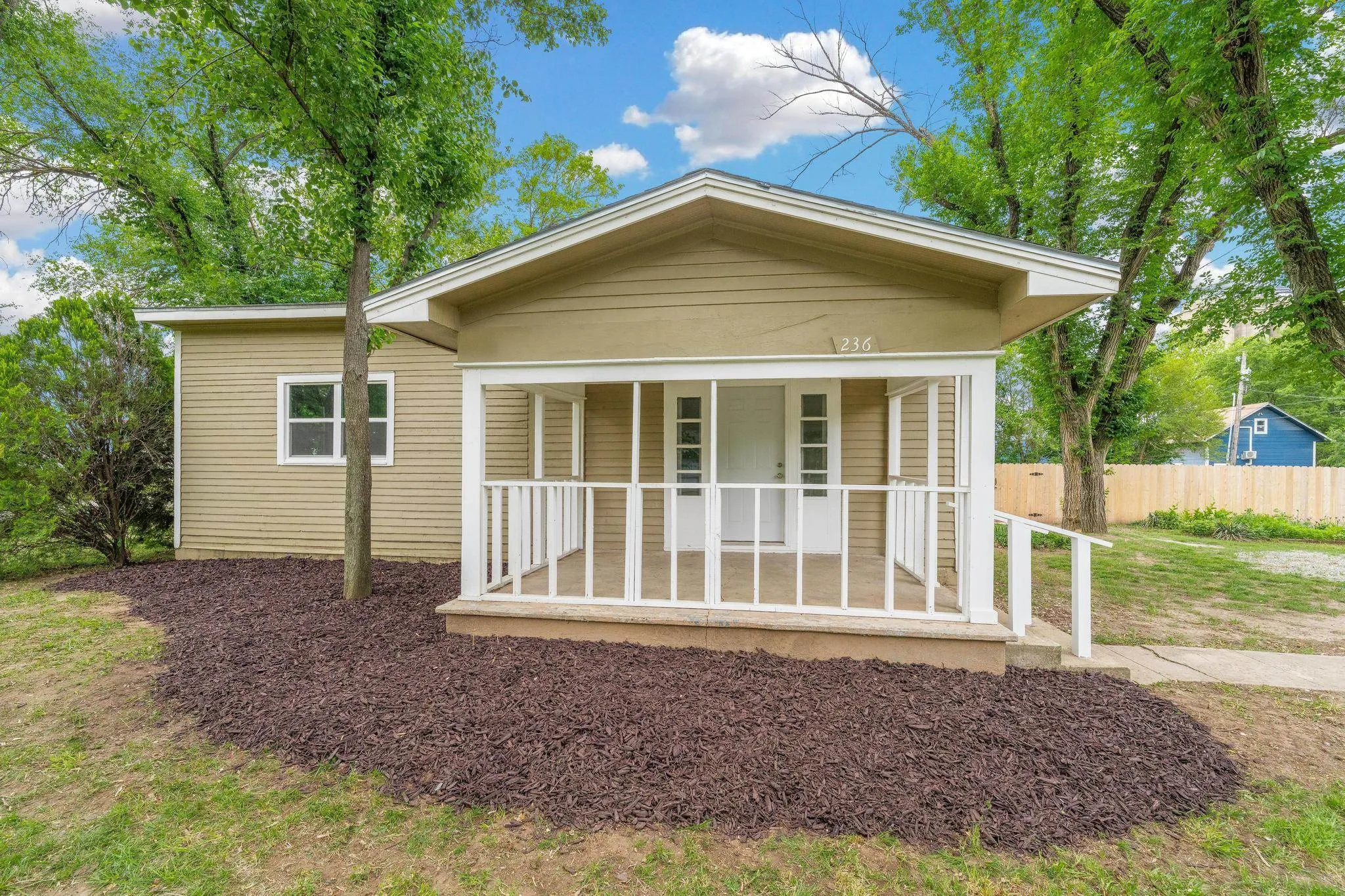 Belle Plaine, Kansas 67013, United States, 3 Bedrooms Bedrooms, ,1 BathroomBathrooms,Residential,Pending,144187