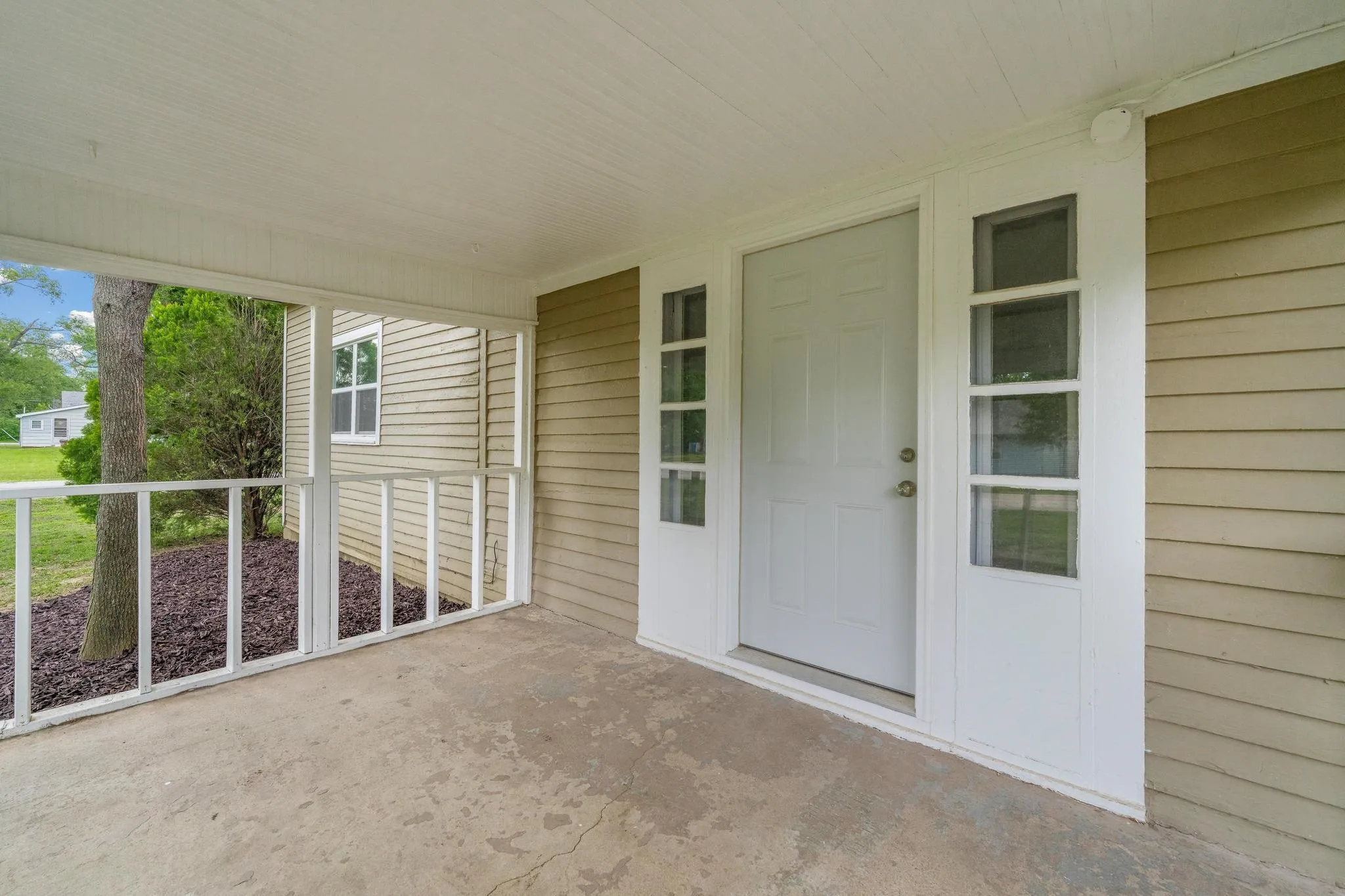 Belle Plaine, Kansas 67013, United States, 3 Bedrooms Bedrooms, ,1 BathroomBathrooms,Residential,Pending,144187