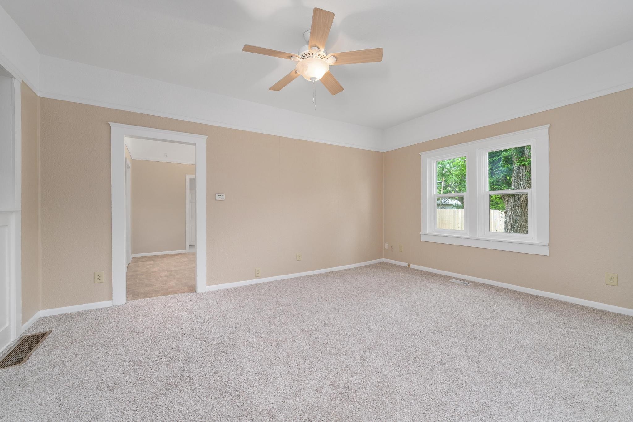236 E 2nd Ave, Belle Plaine, Kansas image 7