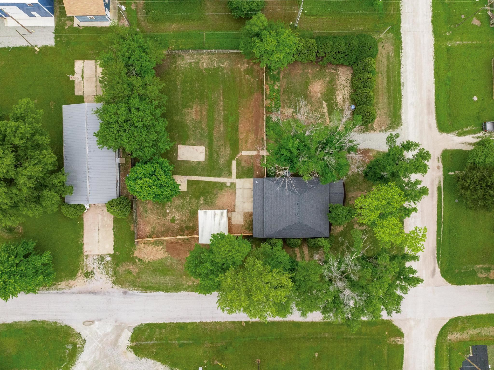 236 E 2nd Ave, Belle Plaine, Kansas image 28