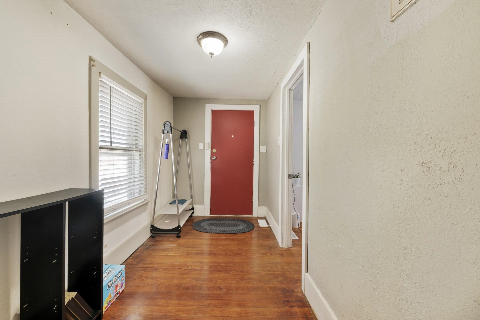 319 N Walnut St, Wichita, Virginia image 4