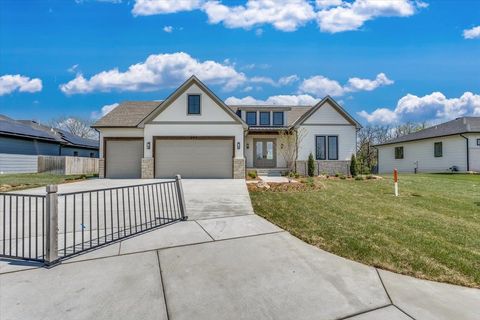 Homes For Sale - 264 S Ciderbluff Cir<br/> Sedgwick County, Wichita, KS 67052