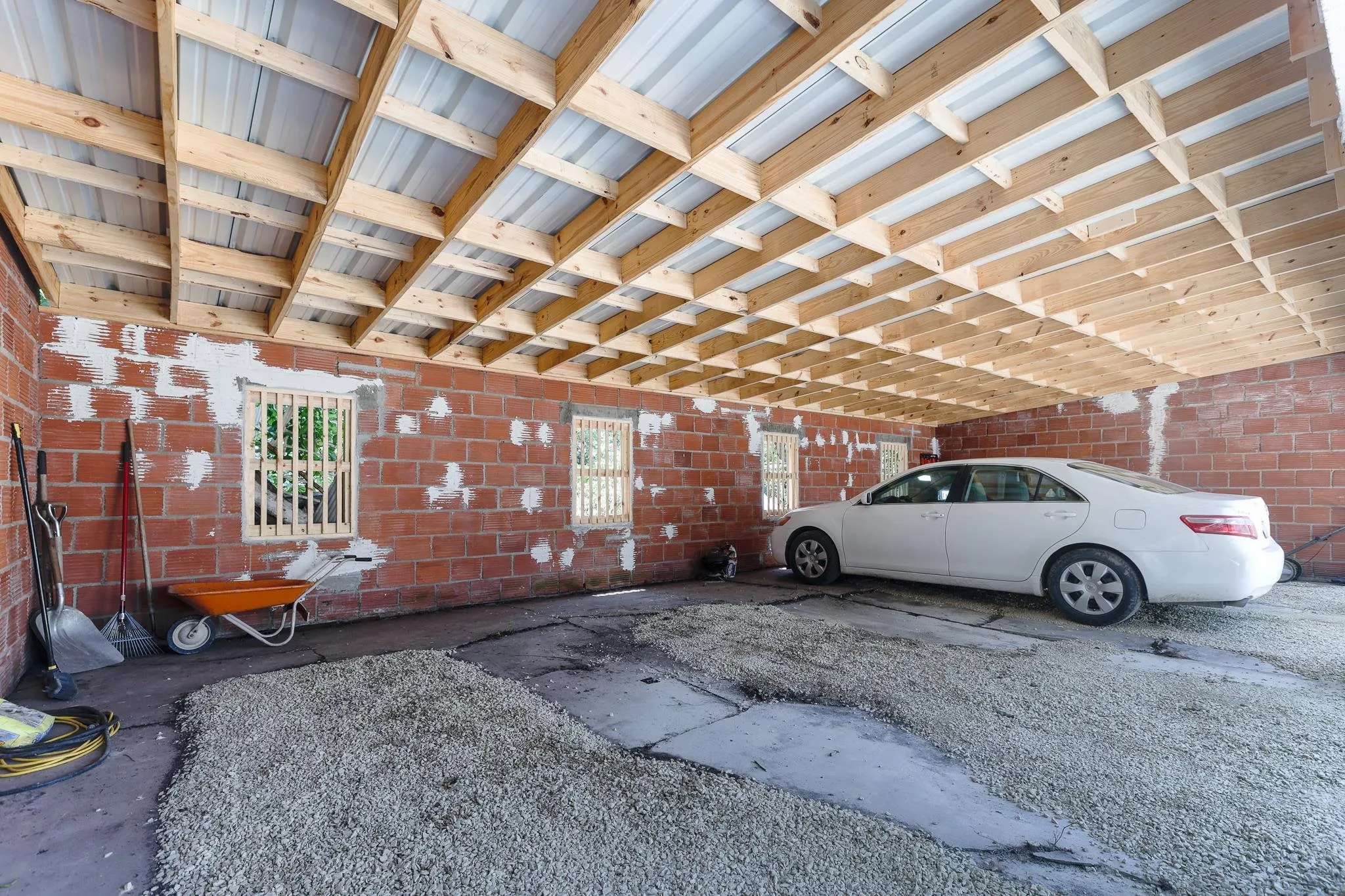 Newton, Kansas 67114, United States, 4 Bedrooms Bedrooms, ,3 BathroomsBathrooms,Residential,Active,151271