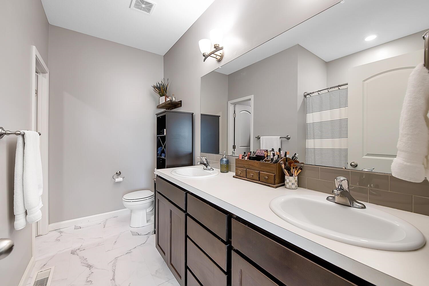 825 S Cattail Cir, Haysville, Kansas image 17