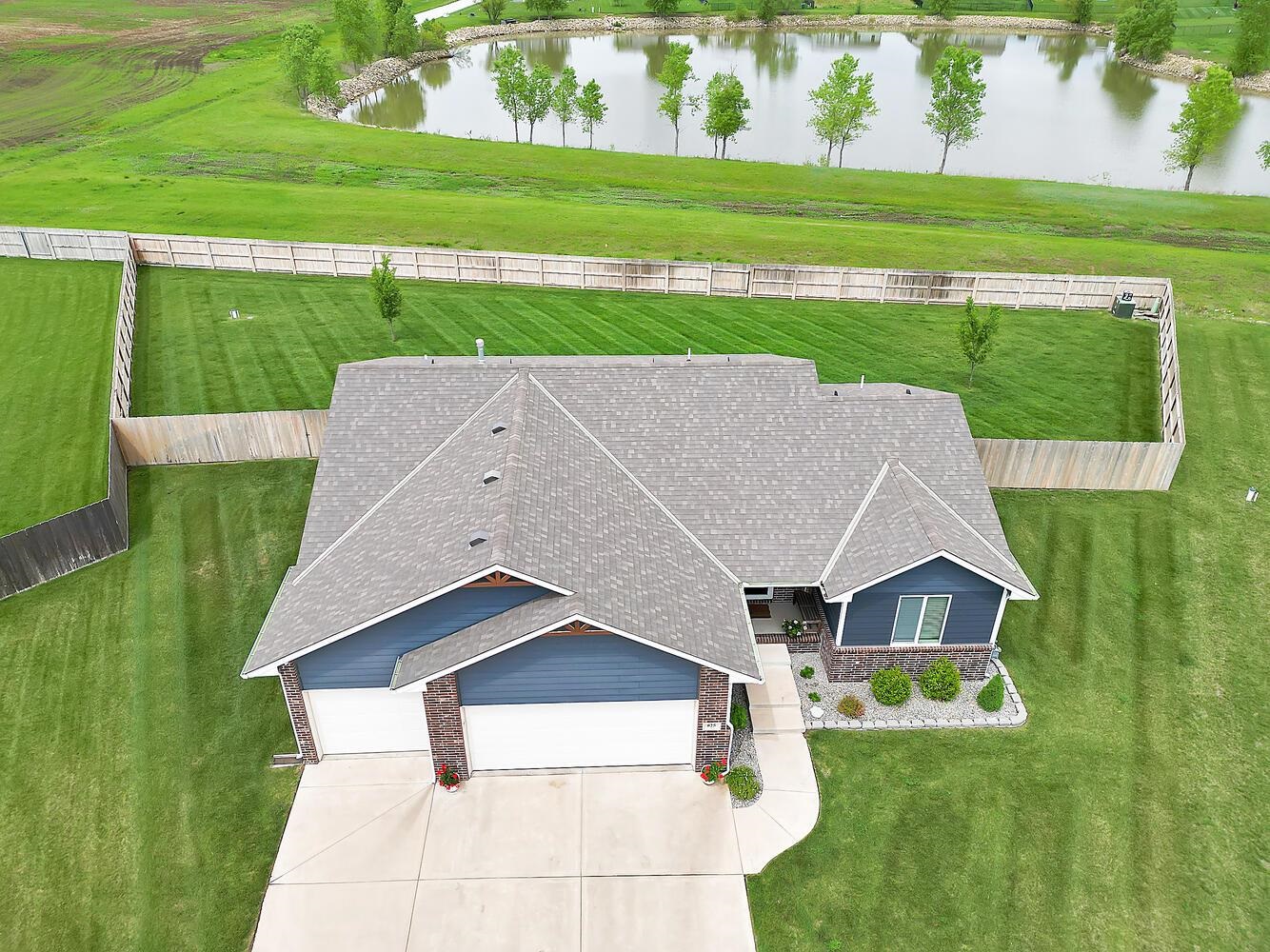 825 S Cattail Cir, Haysville, Kansas image 4