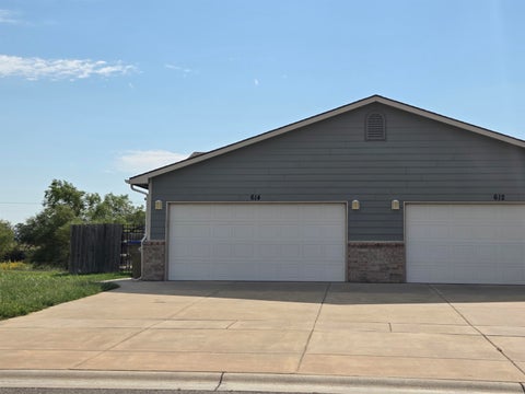 Multifamily For Rent - 614 N Grandstone St<br/> Sedgwick County, Kechi, KS 67037