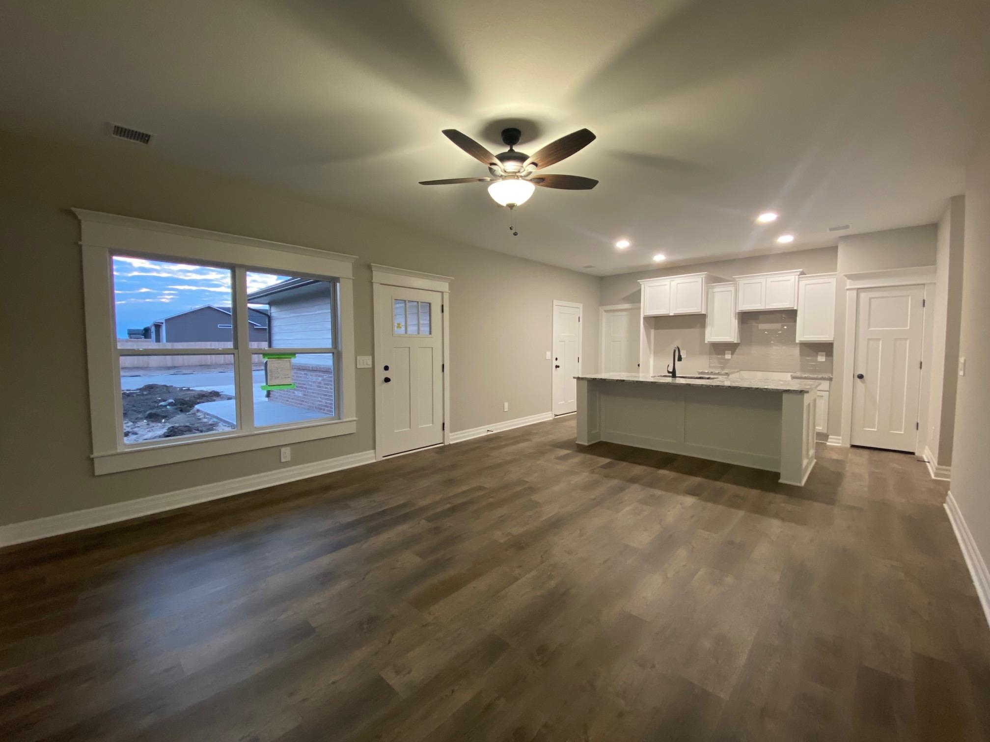 964 N Cloverleaf St, Goddard, KS 67052 MLS 636532 Listing