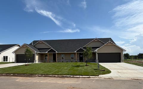 Multifamily For Sale - 13015 W Thorton St<br/> Sedgwick County, Wichita, KS 67235
