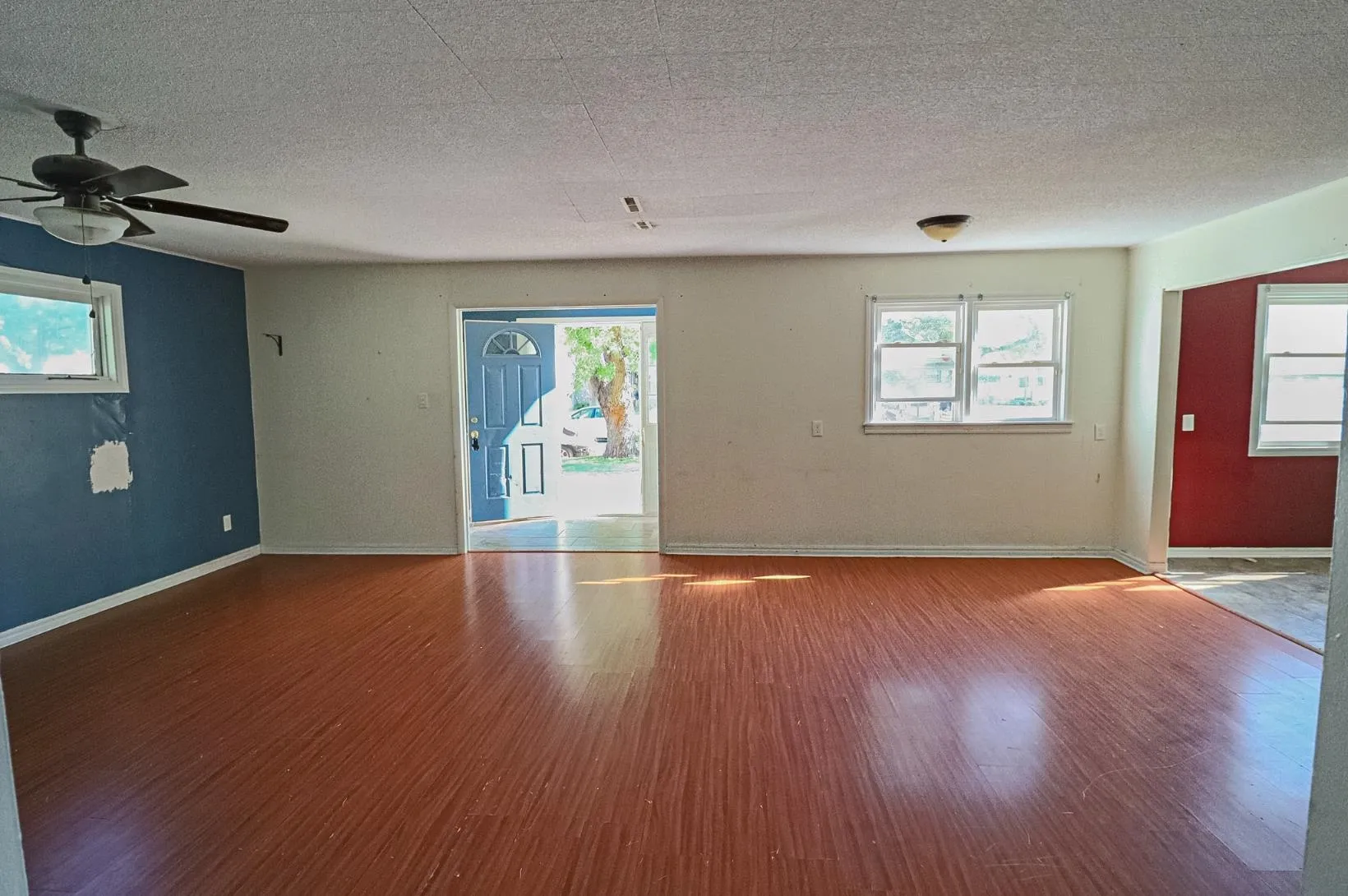 Wichita, Kansas 67217, United States, 3 Bedrooms Bedrooms, ,1 BathroomBathrooms,Residential,Active,203735