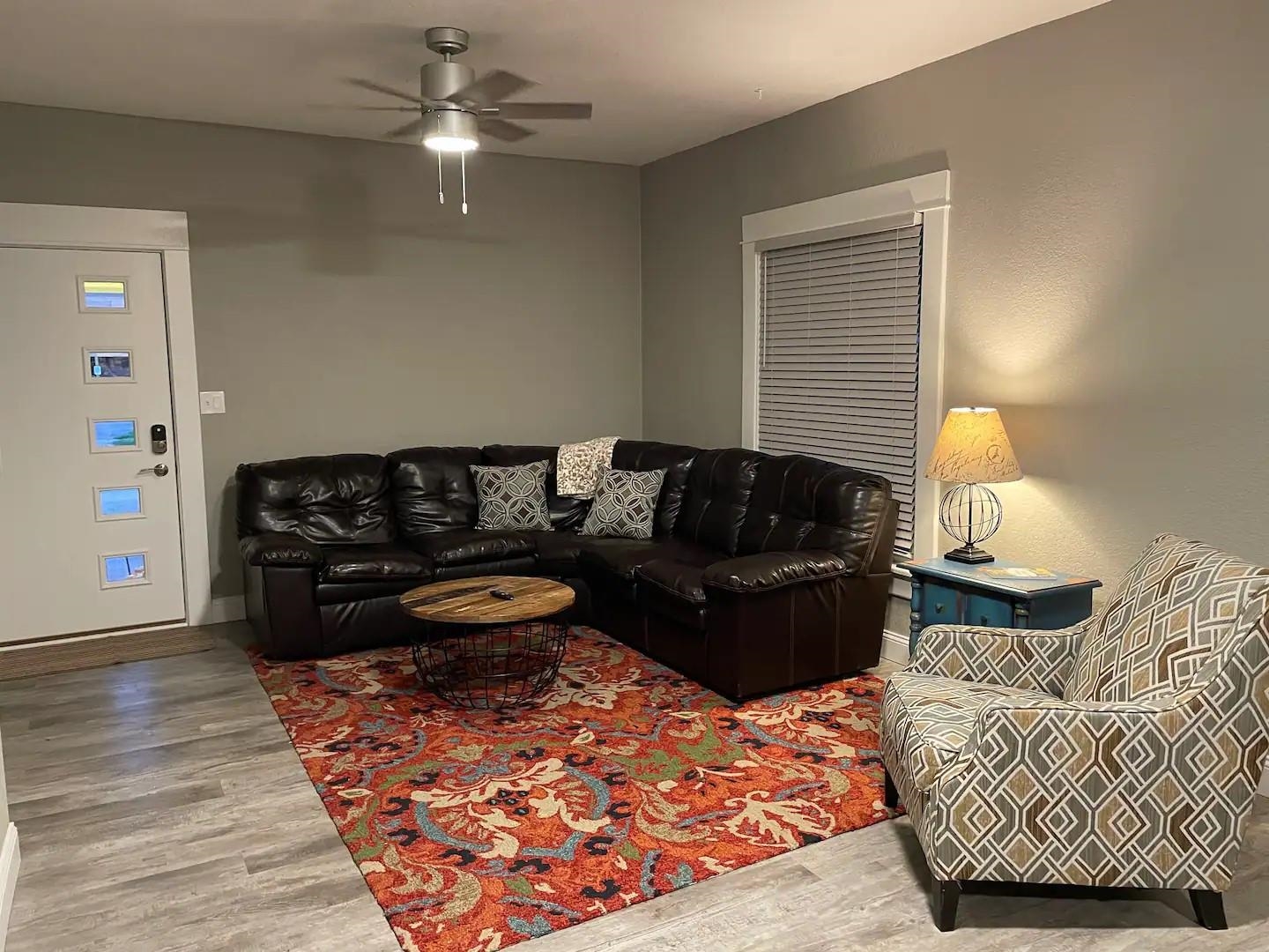 Wichita, Kansas 67211, United States, ,Residential,Pending,60533